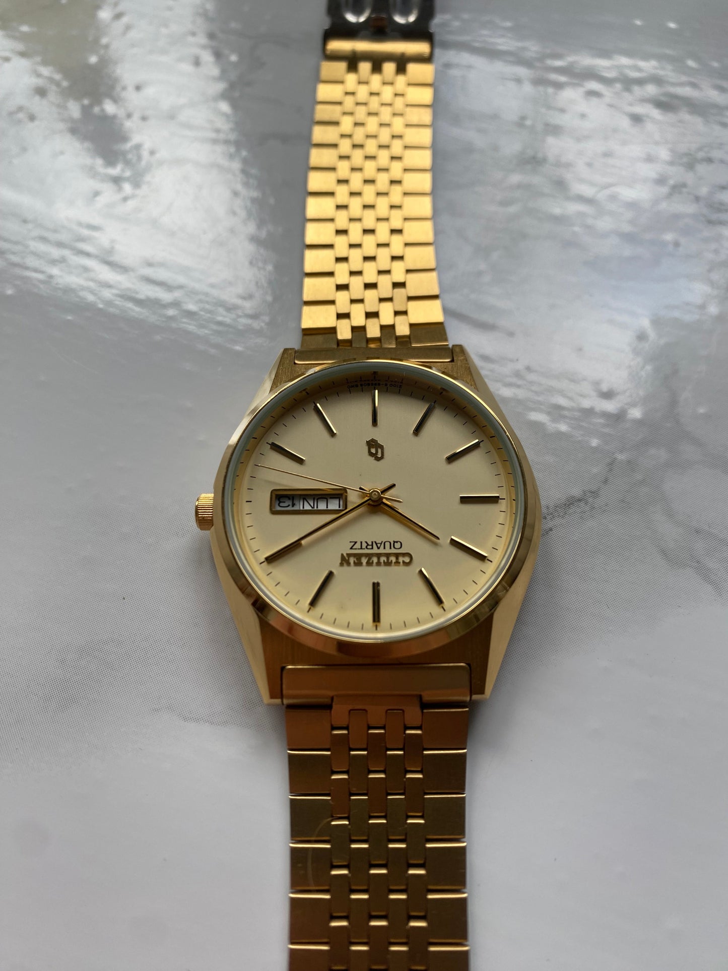 Citizen CQ Quartz Day-Date