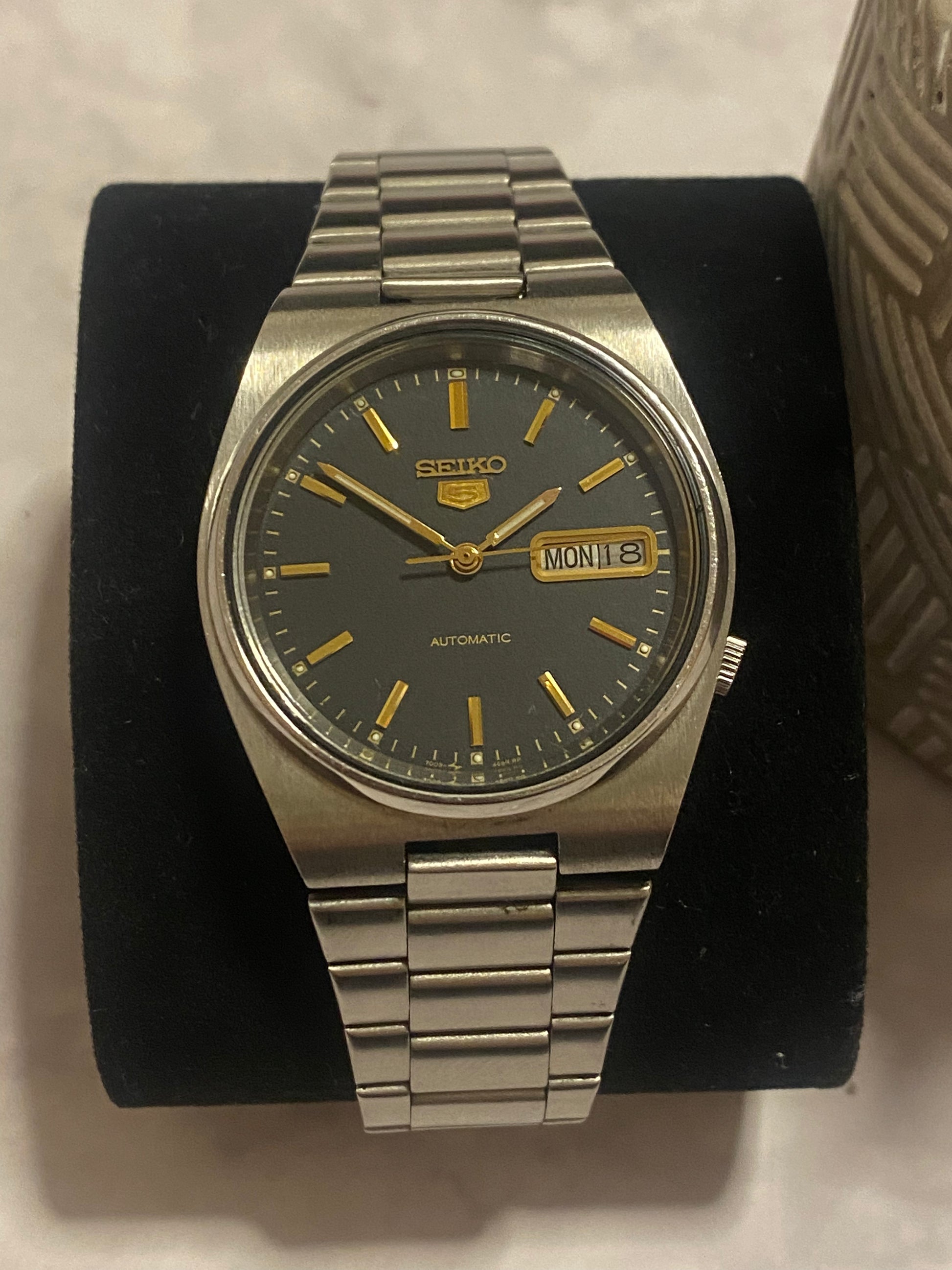 Seiko 5 7009 3130 Automatic 1991 The Wrist Watcher