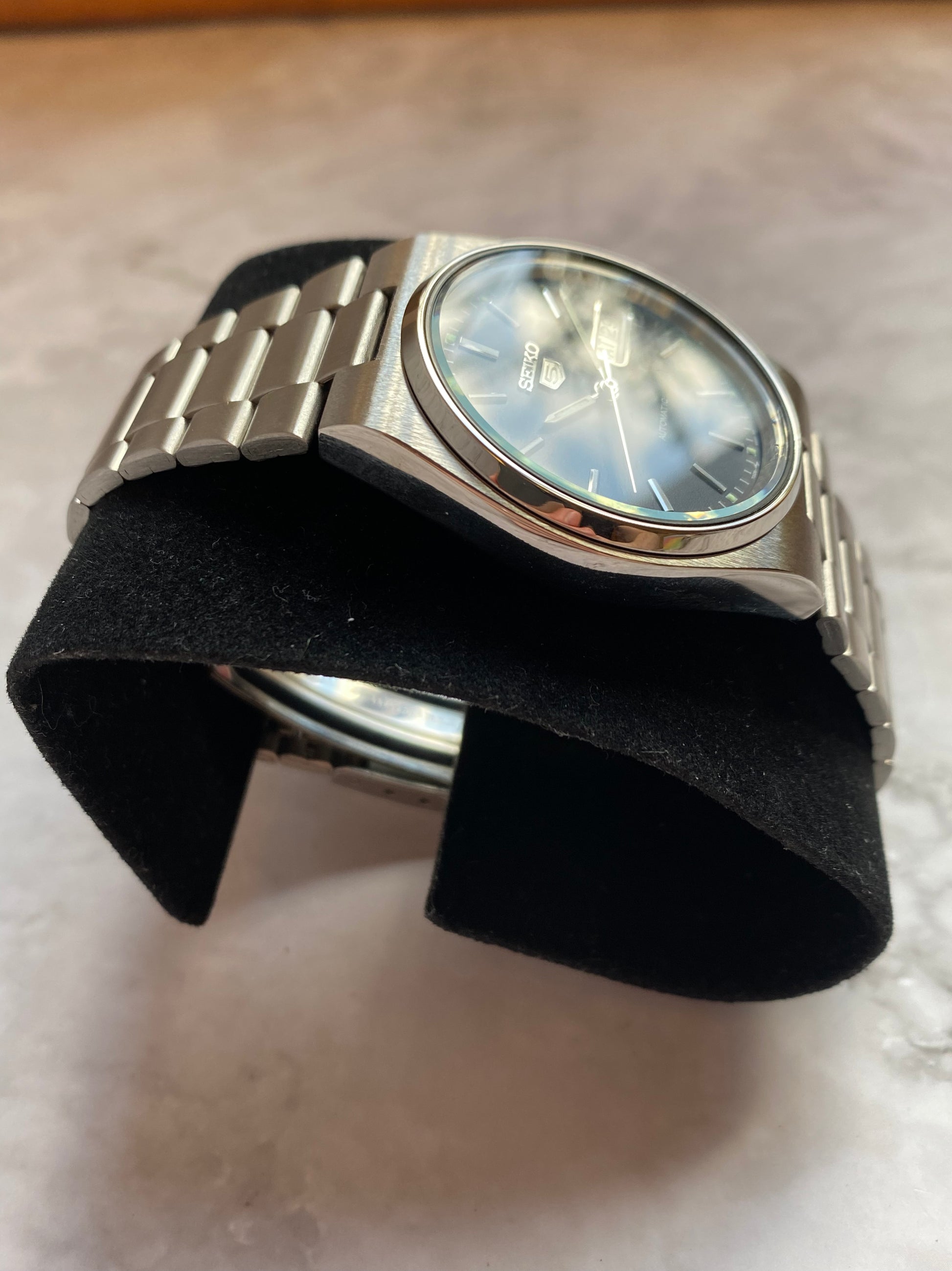 Seiko 5 Automatic 7009 3130 Like New Old Stock The Wrist Watcher